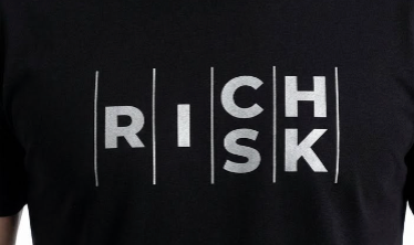 Men's Super Combed Cotton Rich Graphic Printed Regular Fit Round Neck Half Sleeve T-Shirt